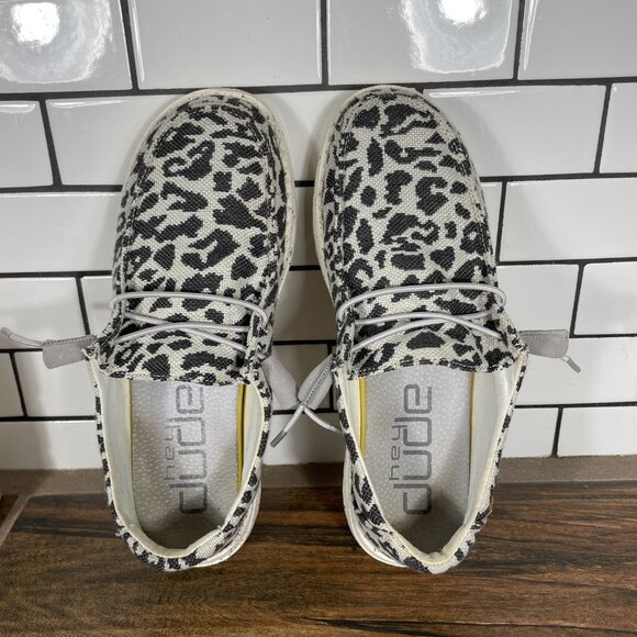 Hey Dude Wendy Womens Size 6 Shoes Woven Cheetah Print Moc Toe Comfort Slip Ons - Picture 6 of 13
